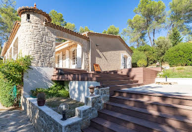 House with pool and terrace 2