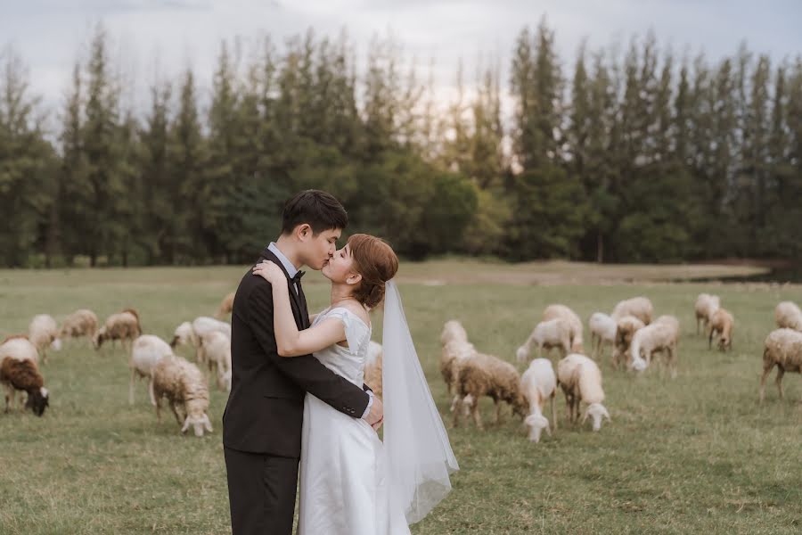 Fotografo di matrimoni Siripong Kantown (tonrak). Foto del 15 dicembre 2021