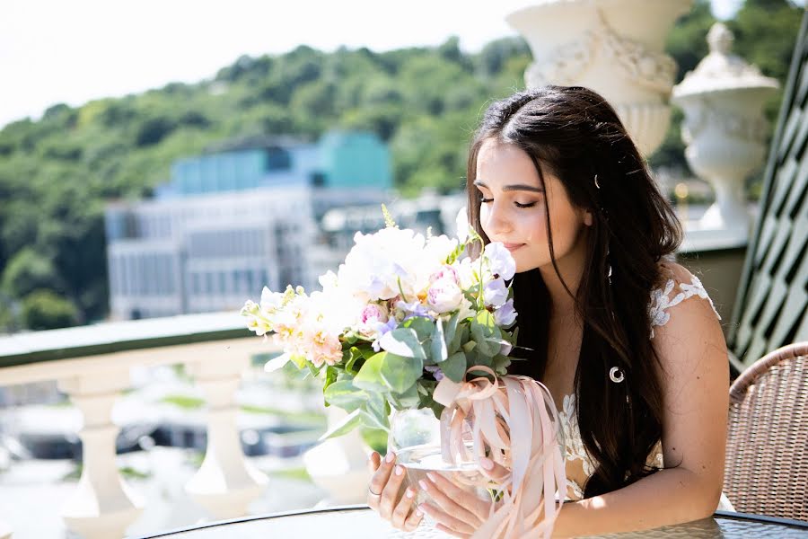 Fotógrafo de bodas Oksana Borovko (sana). Foto del 23 de mayo 2020