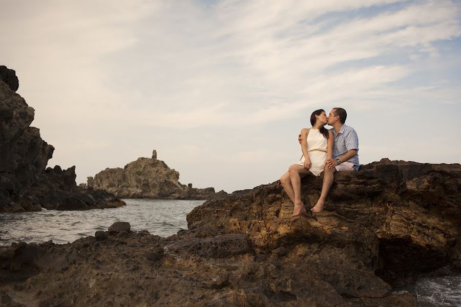 Fotógrafo de casamento Mirko Oleg (mirkooleg). Foto de 29 de setembro 2014