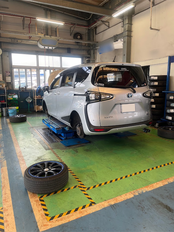 シエンタの車検です・スラッジナイザーに関するカスタム事例の投稿画像1枚目