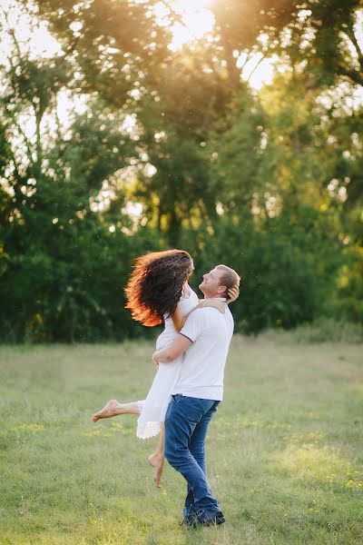 Wedding photographer Tatyana Uzun (tanyas). Photo of 17 August 2017