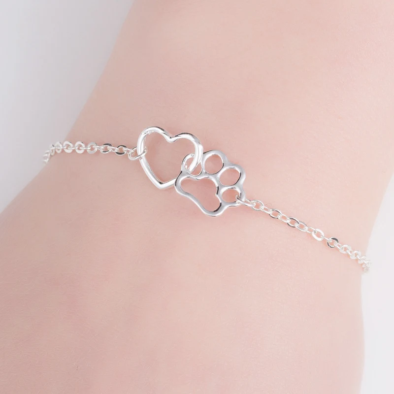 Bracelet d'empreinte à la patte de compagnie creuse