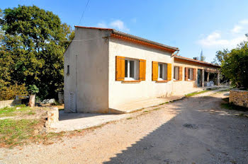 villa à Saint-Maximin-la-Sainte-Baume (83)