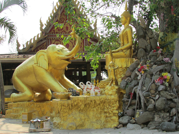 Wat Pak Nam