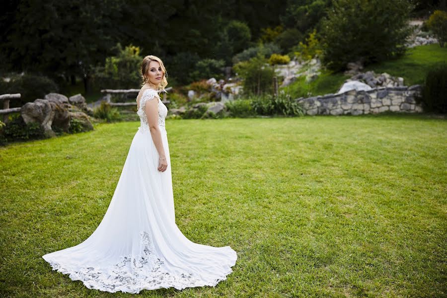 Fotógrafo de casamento Dariusz Ponisz (dariuszponisz). Foto de 15 de agosto 2020