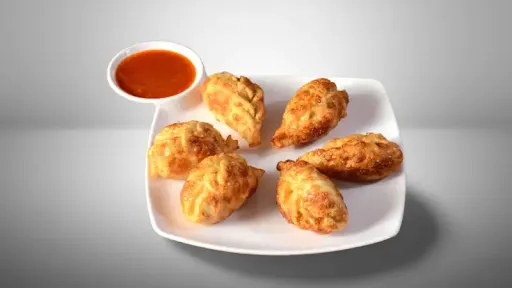 Fried Veg Momos [6 Pieces]