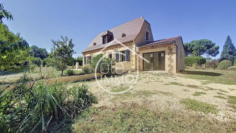 Vente maison 5 pièces 104 m² à Sarlat-la-caneda (24200), 379 000 €