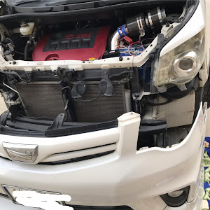 ノア ZRR70W