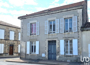 maison à Jarnac (16)