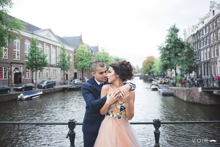 Fotógrafo de casamento Faiza Boultam (voirfotografie). Foto de 21 de agosto 2021