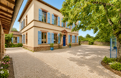 Maison avec piscine 2