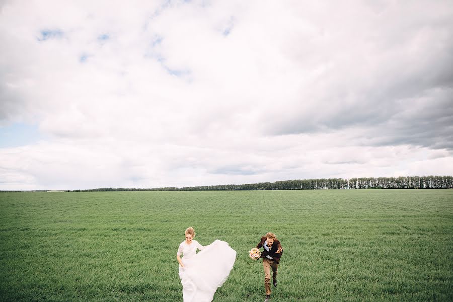 Fotógrafo de bodas Boris Yakhovich (borees). Foto del 4 de septiembre 2017