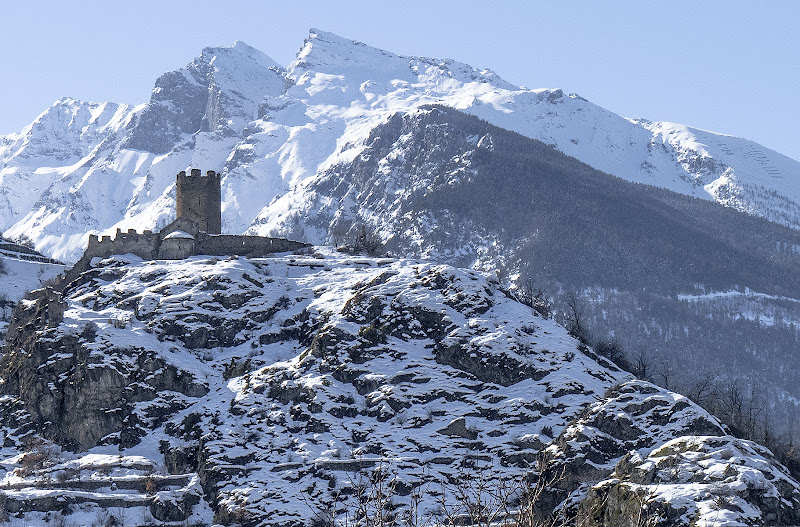 Come al tempo dei Templari di VILLA MARIO