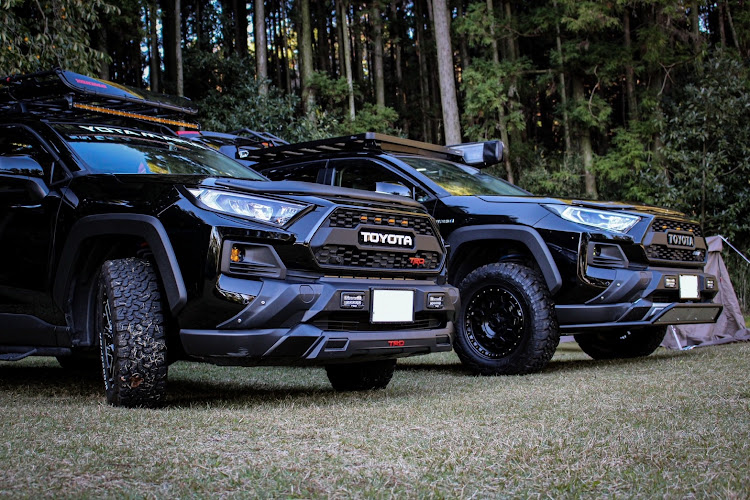 RAV4の芦ノ湖MT・rav4・rav4キャンプ・焚き火に関するカスタム事例の投稿画像4枚目