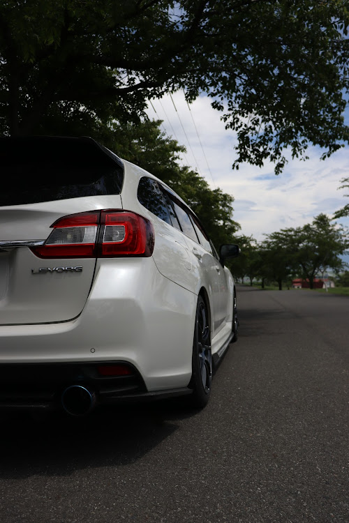 レヴォーグのドライブ・磐梯山牧場・橋コラボ・一眼レフデビューに関するカスタム事例の投稿画像4枚目