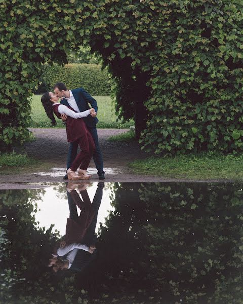 婚禮攝影師Elena Lourie（moreloveinitaly）。2019 4月21日的照片