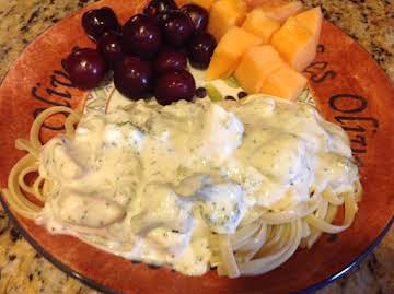 Creamy chicken and broccoli "Alfredo "