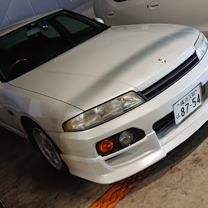 スカイライン ENR33