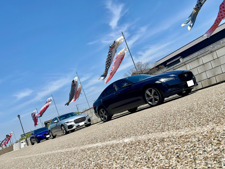 XFのshinchan大名古屋MT・Ricと愉快な仲間達・鯉のぼりコラボ🎏・JAGUAR XF・JAGUAR XF Sに関するカスタム事例の投稿画像2枚目