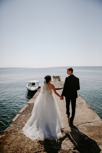 Fotógrafo de casamento Elizaveta Babakhina (lbabakhina). Foto de 26 de novembro 2019