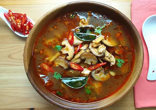 Chicken Tom Yum Soup