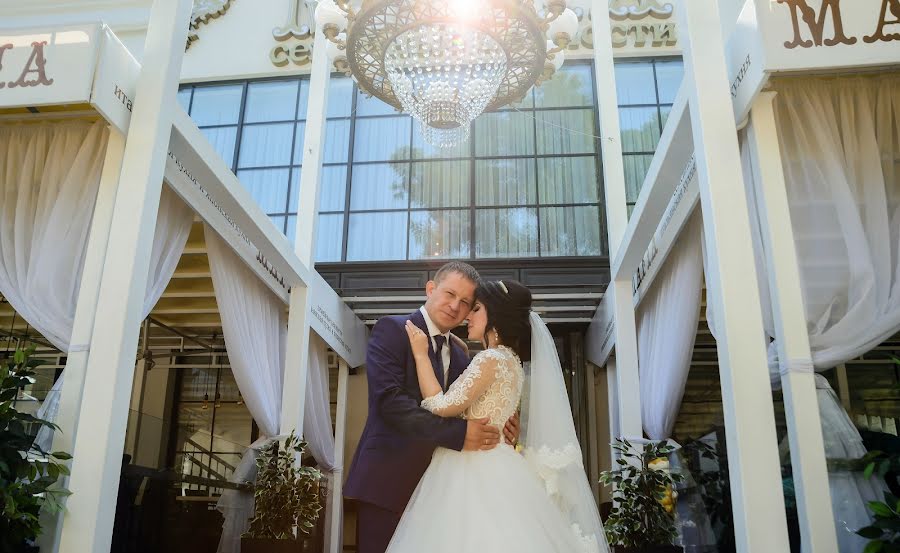 Wedding photographer Alena Shpak (alyonashpak). Photo of 28 January 2019