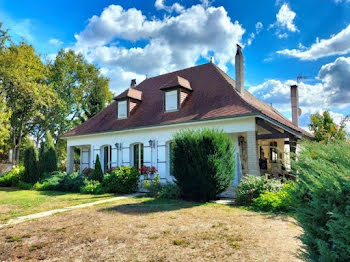 maison à Saint-Médard-de-Guizières (33)