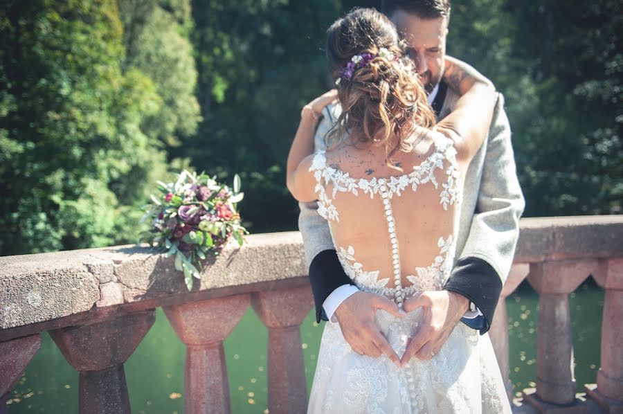 Fotografo di matrimoni René Kuen (renekuen). Foto del 11 maggio 2019