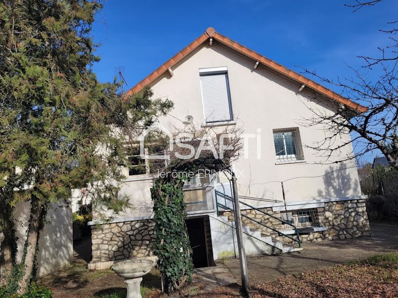 Vente maison 5 pièces 78 m² à Chatellerault (86100), 110 000 €