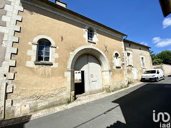 maison à Mirebeau (86)