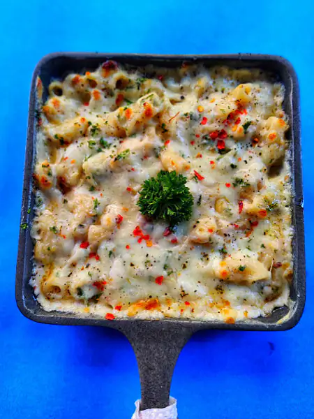 Mac N' Cheese (Baked Pasta)