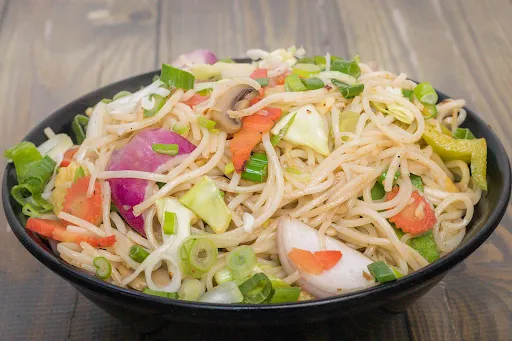 Veg Hakka Noodles