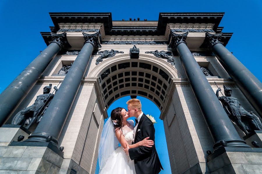 Wedding photographer Sergey Frolov (frey). Photo of 11 July 2018