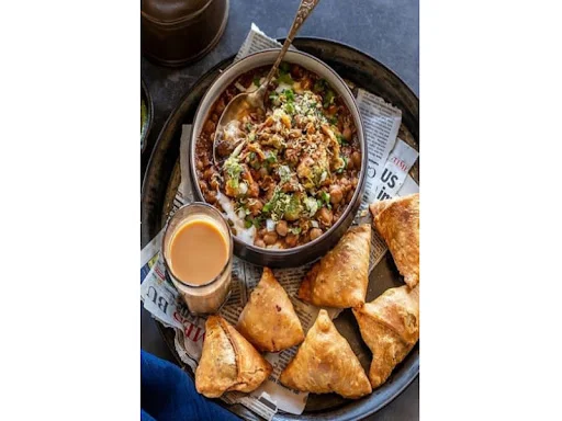 Samosa Chole Chaat