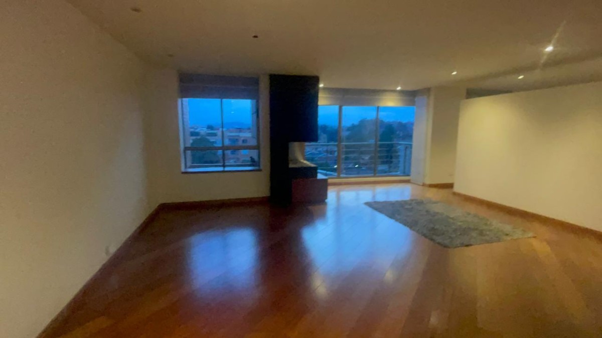 Apartamento En Venta - La Carolina, Bogota