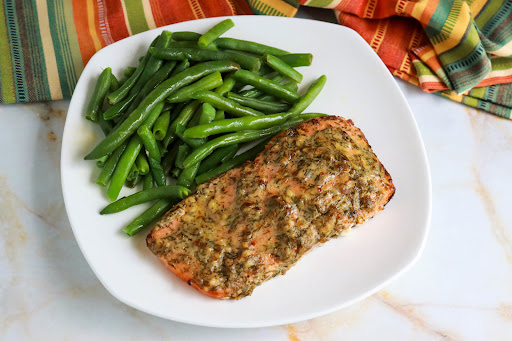 lisas air fried salmon with dijon dill sauce