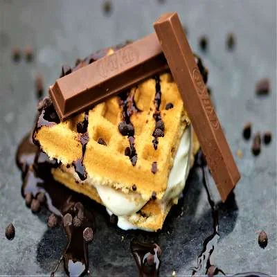 Crunchy Kitkat Waffle