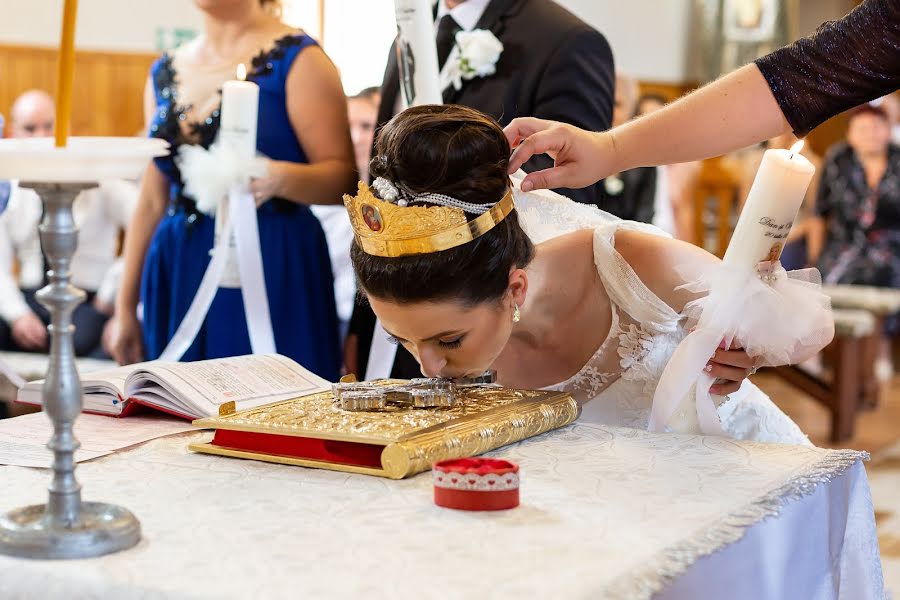 Fotógrafo de casamento Dorina Mastan (mastandorina). Foto de 4 de fevereiro 2021