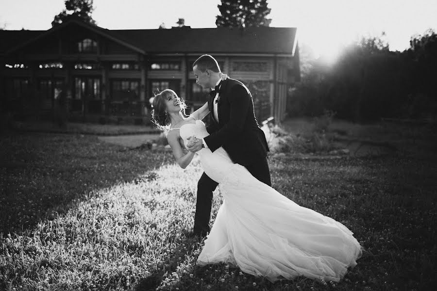Nhiếp ảnh gia ảnh cưới Evgeniya Mayorova (evgeniamayorova). Ảnh của 9 tháng 10 2016