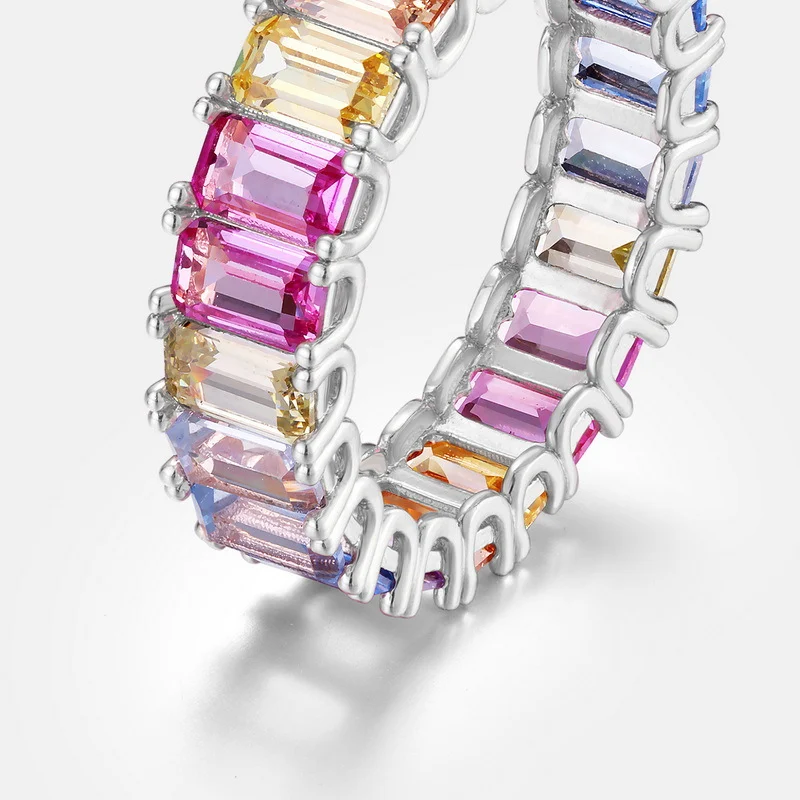 Regenboog zirkoon ring voor dames, enkele rij ingelegde gekleurde edelstenen, een stralende en kleurrijke toevoeging aan je outfit.