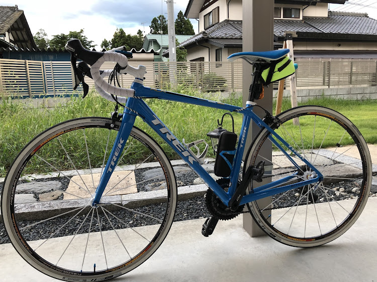 リーフの洗車・充電・ロードバイクに関するカスタム事例の投稿画像2枚目