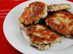 Turkey Sausage Patties was pinched from <a href="http://www.laaloosh.com/2013/12/09/turkey-sausage-patties-recipe/" target="_blank">www.laaloosh.com.</a>
