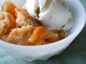 Easy Peach Cobbler