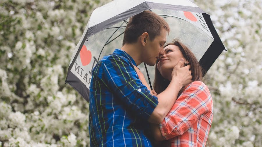 Wedding photographer Sergey Bogomolov (goodphotobog). Photo of 20 May 2015