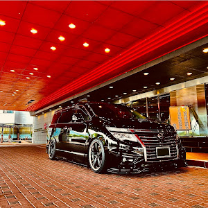 エルグランド TNE52