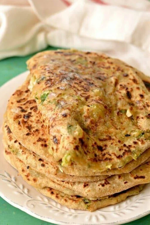 Aloo Pyaaz Paratha