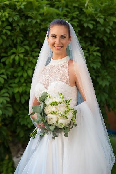 Fotografo di matrimoni Kostas Sinis (sinis). Foto del 28 febbraio