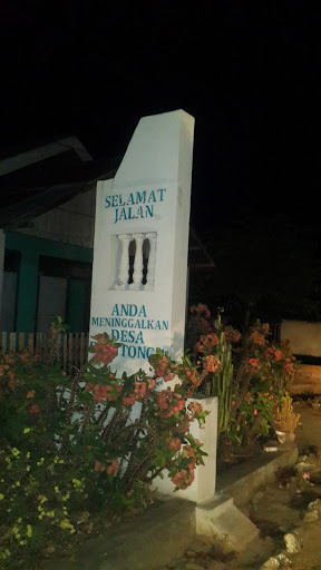 Tugu Desa