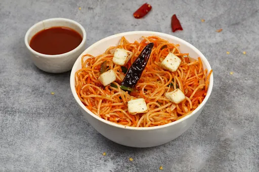 Szchwan Paneer Noodles